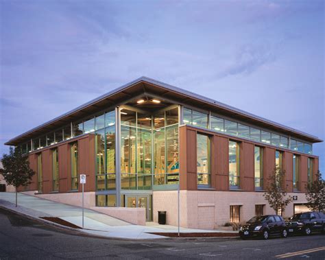 Multnomah County Library In Hillsdale In Portland Or
