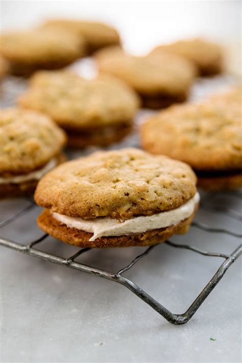 Oatmeal Spice Creme Filled Cookies Wyse Guide