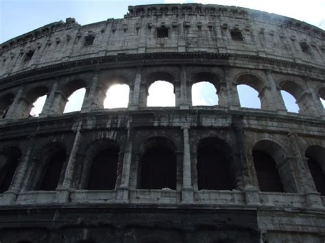 Blog Enciclopedic 9 Calator Pe Mapamond Colosseum Amfiteatrul