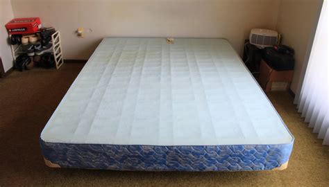 Coil springs mattresses are also one of the best mattress types for those who love to sleep cool due to the airflow in the springs and less foam that. Different Types of Mattress Foundations - How to Choose ...