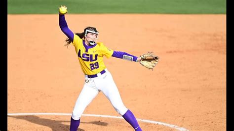 Lsu Softball Drops Series At Auburn Loses Finale In Extra Innings