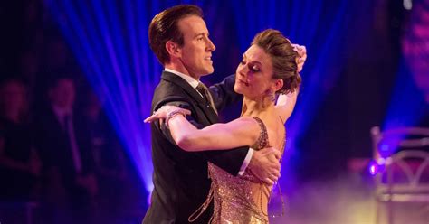 Strictly Come Dancing 2015 Katie Derham Hits Back After Twitter S Fix Claims Metro News