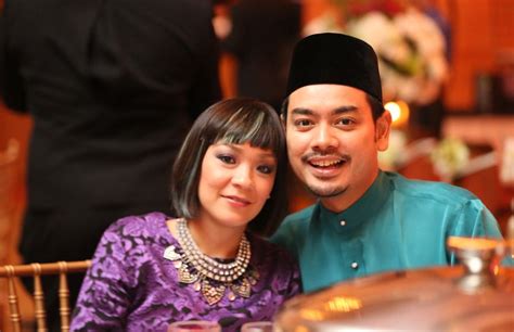 His claims against a prince from southern johor state have raised eyebrows in a country. Wedding Of Tunku Jamie Nadzimuddin & Che Puan Sarimah ...