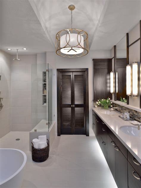 Main bathroom pictures from hgtv urban oasis 2015 13 photos. 25+ Cool Bathrooms Ideas, Designs | Design Trends ...