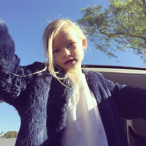 Jessica Simpsons Daughter Maxwell Drew Is 3 Going On 13 In Pic E