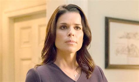 House Of Cards Season 5 Finale Is Leann Dead Neve Campbell Weighs In