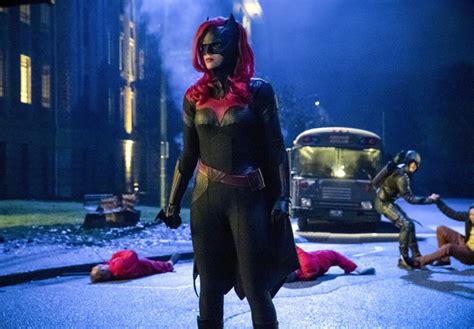 Lesbian Superhero Series Batwoman Coming To The Cw