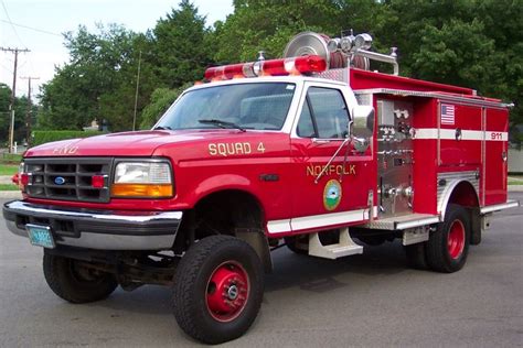 Old Brush Fire Trucks Squad 4 1994 Ford F 450e One 4x4 500300