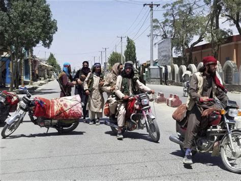 طالبان کا غزنی، ہرات اور قندھار پر بھی قبضہ، کابل کا کئی شہروں سے رابطہ منقطع ایکسپریس اردو