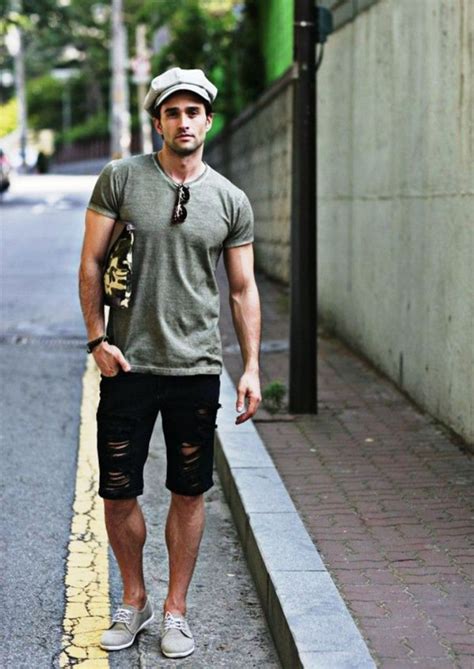 30 Cool And Fashionable Mens Shorts Ideas To Looks More Handsome Fashions Nowadays Mens