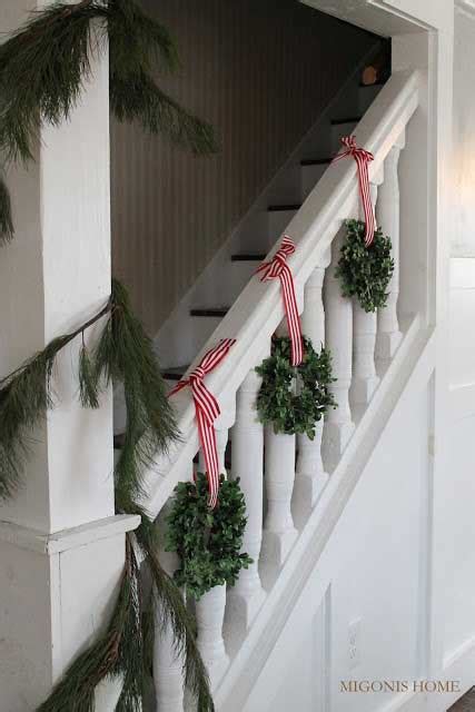 35 Irresistible Ideas To Decorate Your Stairs In The Spirit Of