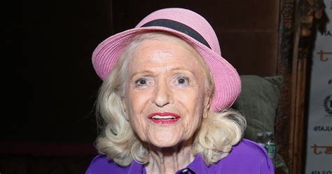 a salute to edie windsor s signature style huffpost life