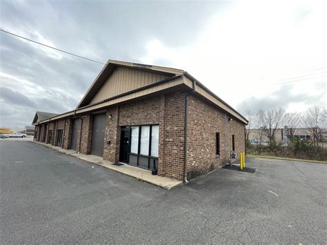 8637 Phoenix Dr Manassas, VA 20110 - Industrial Property for Lease on
