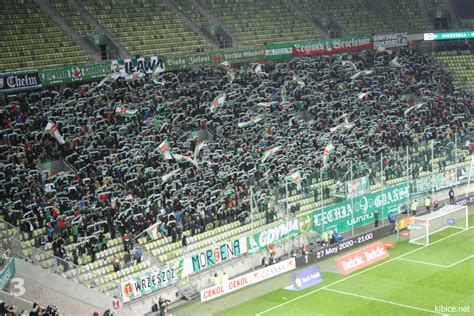 W rubryce „przedstawiamy fan cluby historię swojego fc przedstawili kibice ruchu chorzów z radlina. Galeria: Lechia Gdańsk - Legia Warszawa (2020-03-04 ...
