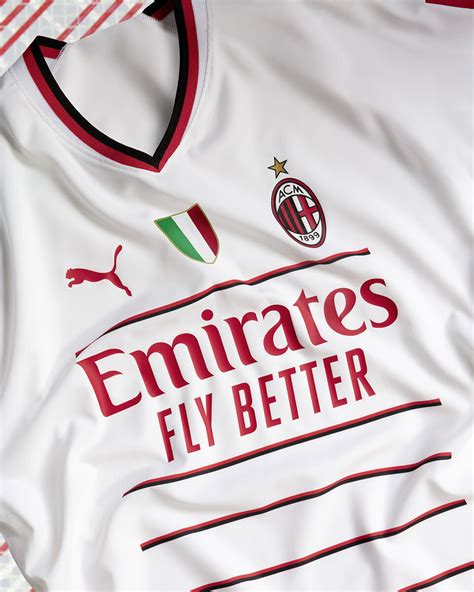 Milan Svelata La Seconda Maglia Per La Stagione 2022 2023 Le Foto