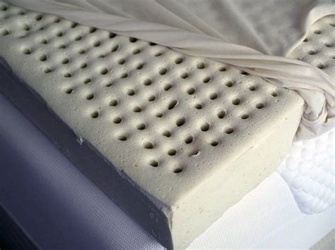 Why choose a dunlop natural latex mattress topper? Best Latex Mattress Toppers (2021) - Let Sleepopolis Guide You