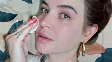 how to remove your makeup when you re lazy 🧖🏻‍♀️ night skin routine youtube