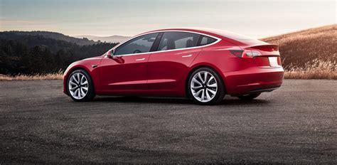 Tesla model 3 has 72,516 members. Tesla's $35k Model 3 is here: 220-mile range, new interior ...