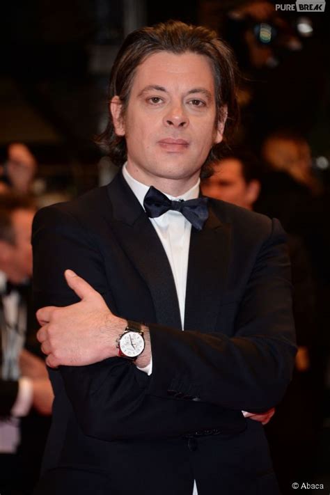 Comment est ta peine ? Benjamin Biolay attaqué sur Twitter après des propos sur ...