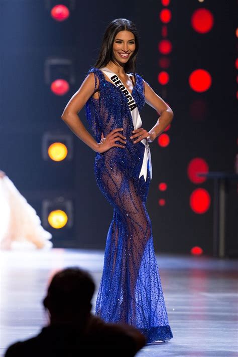 Pin By Robyn Oguinye On Pageant Gowns Miss Universe Dresses Beauty