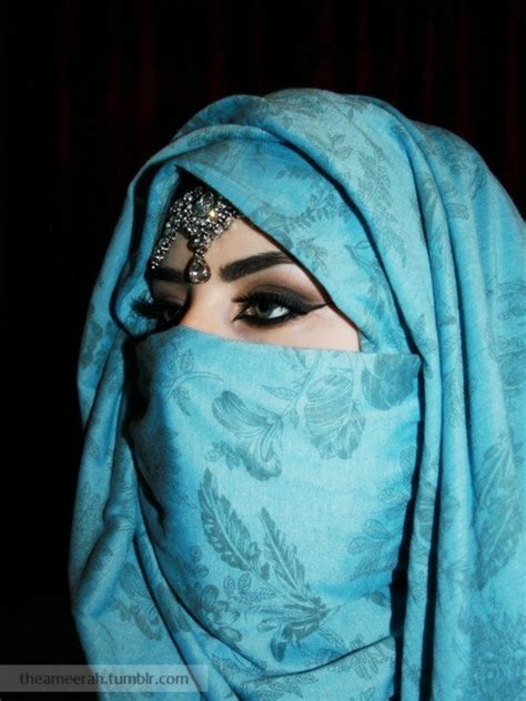 The prophet muhammad (peace be upon him) described modesty as the distinctive quality of islam. hijab fashion on Tumblr