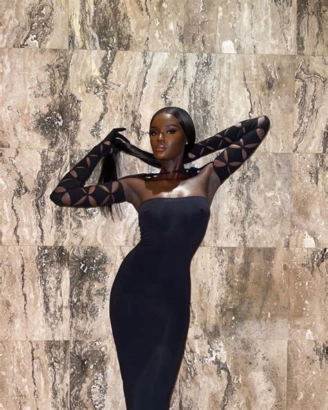 Duckie Thot Nude Telegraph