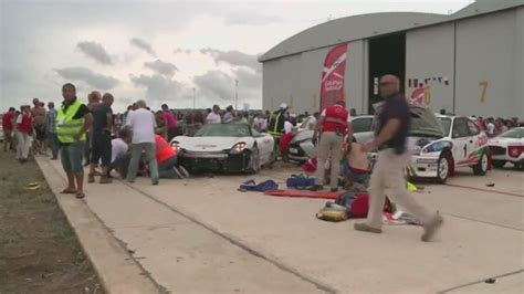 Porsche Crashes Into Crowd Injuring At Least 28 Youtube