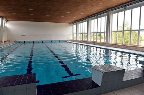 The vac gator swim team competes in the operating hours can be impacted by weather, mechanical issues, swim team events, etc. INDOOR SWIMMING POOLS IN BRATISLAVA — WelcomeToBratislava.eu