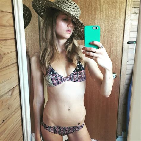 Isabelle Cornish The Fappening Topless And Sexy 73 Photos The