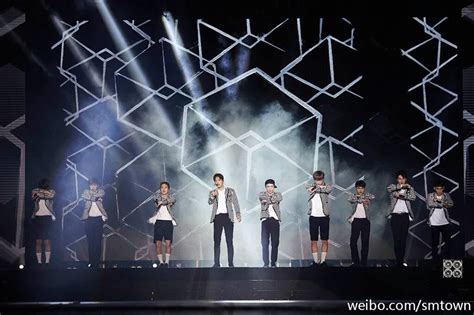 Exo live in manila on january 23, 2016 and january 24, 2016 at mall of asia arena presented by pulp live world. #EXOluXioninMalaysia: A Night Thousands Of EXO-Ls Won't ...