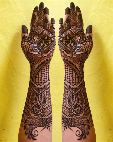 9 Beautiful Gujarati Mehndi Design Ideas For Brides To Try Out This