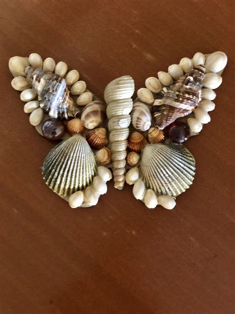 Sea shells butterfly | Shell crafts diy, Sea shell decor, Seashell crafts