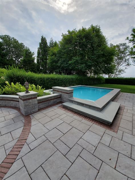 How Masonry Contractors Give Projects A Distinctly Professional Look In
