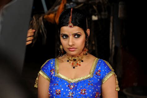 Beauty Galore Hd Madhu Sharma Hot Item Song Photos In Ghagra Choli Bhojpuri Movie Scenes