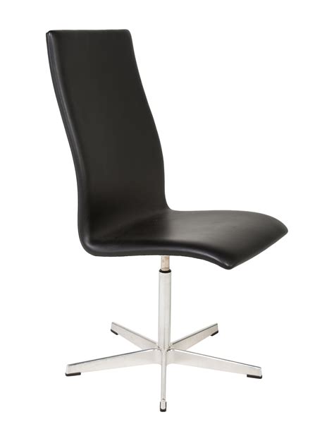 Furniture & accessories in hereford. Fritz Hansen Oxford Low Back Chair - Furniture - FTZ20032 ...
