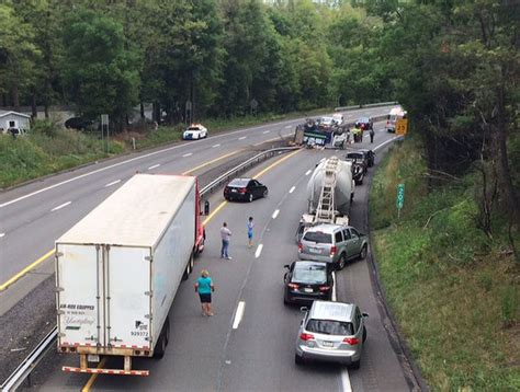 Route 33 Accident Slows Morning Traffic North Of Wind Gap