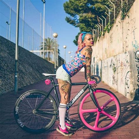 Girl Bike Bike Cog Fixie Bike Bicycle Race Bicycle Girl Fixed Gear Girl Bmx Girl Chicks