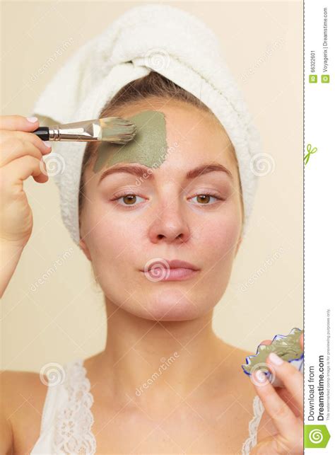 Woman Applying With Brush Clay Mud Mask To Her Face Stock Image Image Of Skincare Peeling