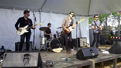 Good vibes updated their profile picture. Crocodiles @ Hotel Vegas Good Vibes SXSW 2017 - YouTube