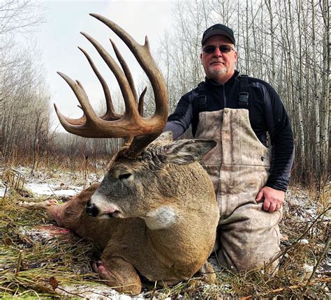 Alberta Trophy Whitetail Hunt Specialty Adventure Services
