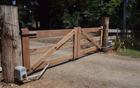 Most homeowners will leave the details of installing a drivedway gate to the professionals. Automatic Timber Gates | Gate Motors | Gate Openers | DIY ...