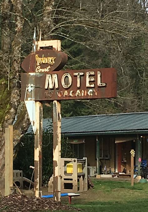Ivory Court Motel in Leaburg Oregon | Neon glow, Signage, Outdoor decor
