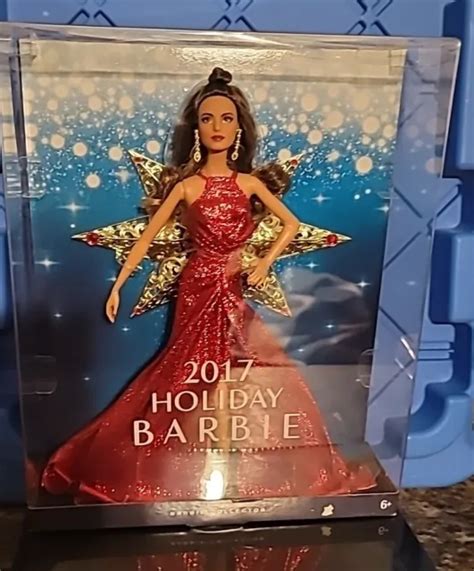 Barbie 2017 Holiday Teresa Brunette Doll Barbie Collector Star Mattel