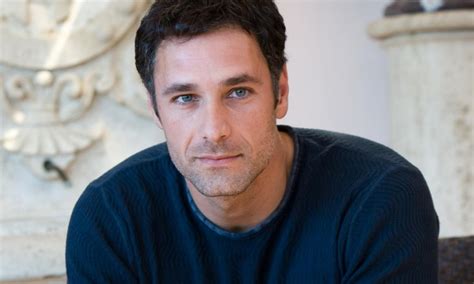Share your thoughts on raoul bova' movies with the community Raoul Bova, l'attore sui social annuncia il grave lutto ...