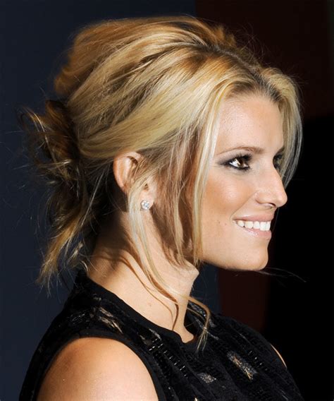 Jessica Simpson Hairstyles Hair Cuts And Colors