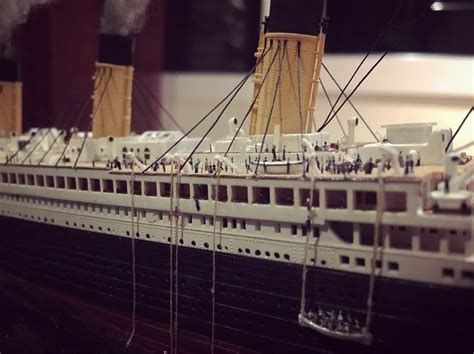 Titanic Sinking Diorama