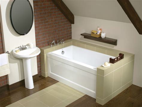 Freestanding bathtubs enjoy the experience always in style, freestanding bathtubs offer a sophisticated aesthetics that never fades with fashion of the day. SKYLINE A Alcove bathtub - MAAX Professional | Alcove ...