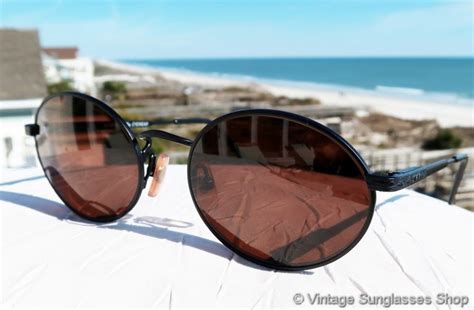Serengeti 5582 Kinetix Strata Laser Elite Oval Sunglasses