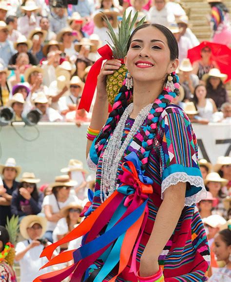 Traditional Clothing Mexico Photos Cantik