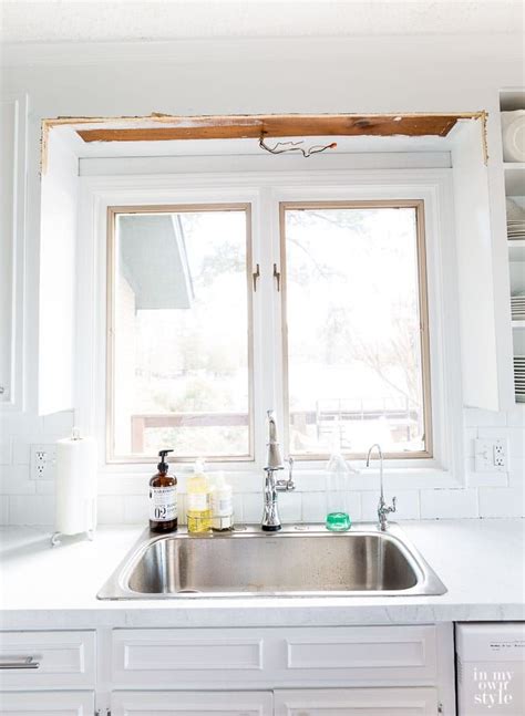 Kitchen window treatment valances hgtv pictures ideas hgtv. Wood Valance Above Kitchen Sink - Best Kitchen Decoration ...